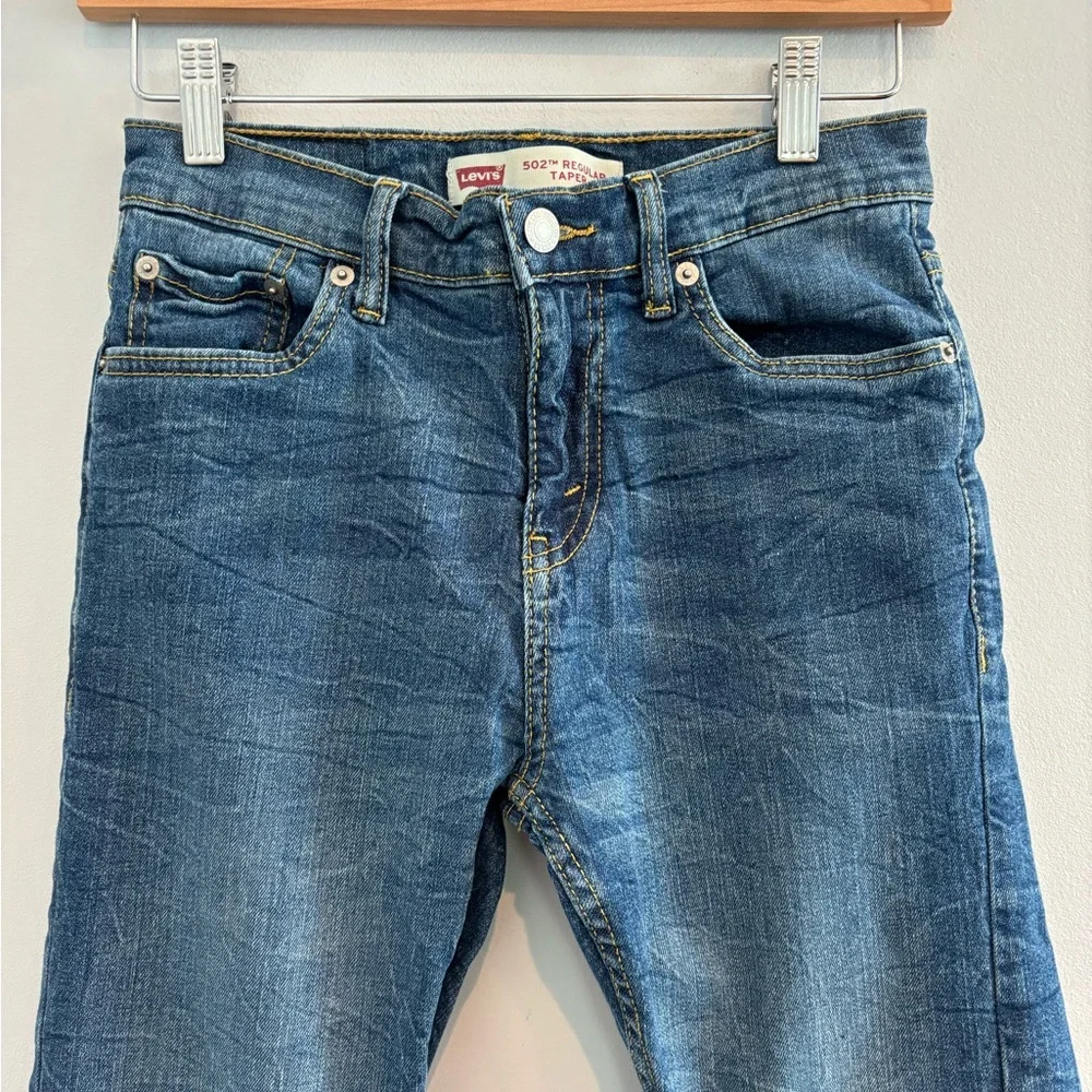 Levi’s 502 Regular Taper Medium Wash Boy’s Size 14 Jeans